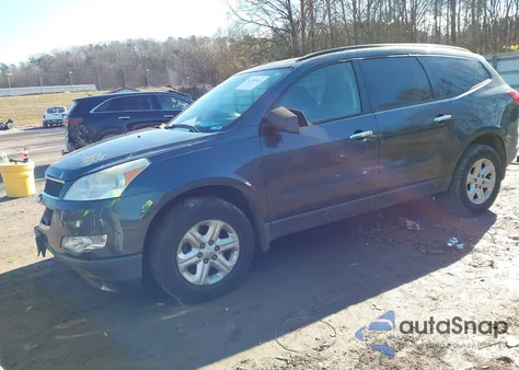 2012 Chevrolet Traverse Ls из США, поврежденный, VIN 1GNKRFED9CJ372620
